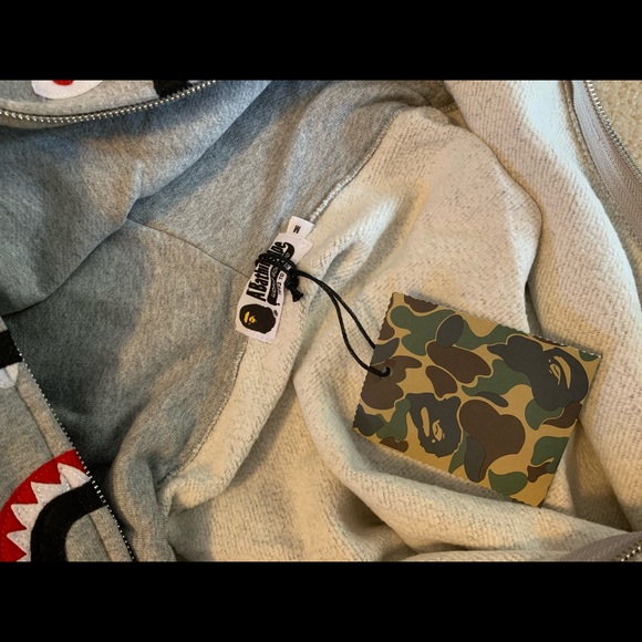 Bape A Bathing Ape PONR Shark Hoodie - Picture 3 of 8